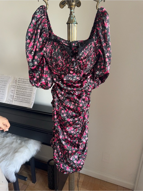 For Love And Lemons Dresses & Skirts - For Love And Lemons Black with Pink Floral Ruched Puff-Sleeve Mini Dress